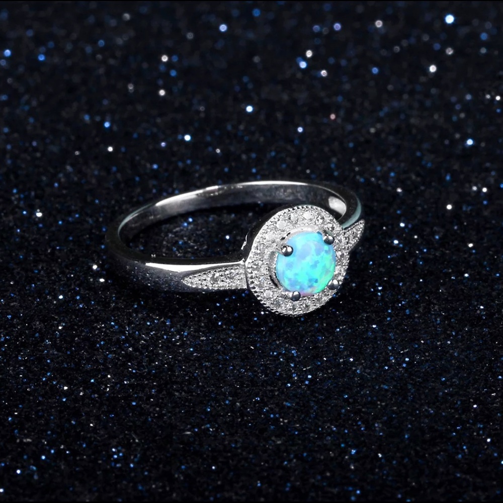 ✨Stunning Blue Opal Ring✨ - Picture 3 of 5